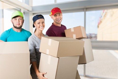 Moving truck service in West Kensington for local home removals