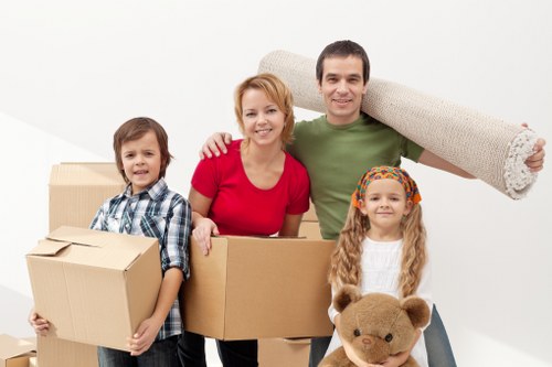 Local movers preparing for a West Kensington relocation